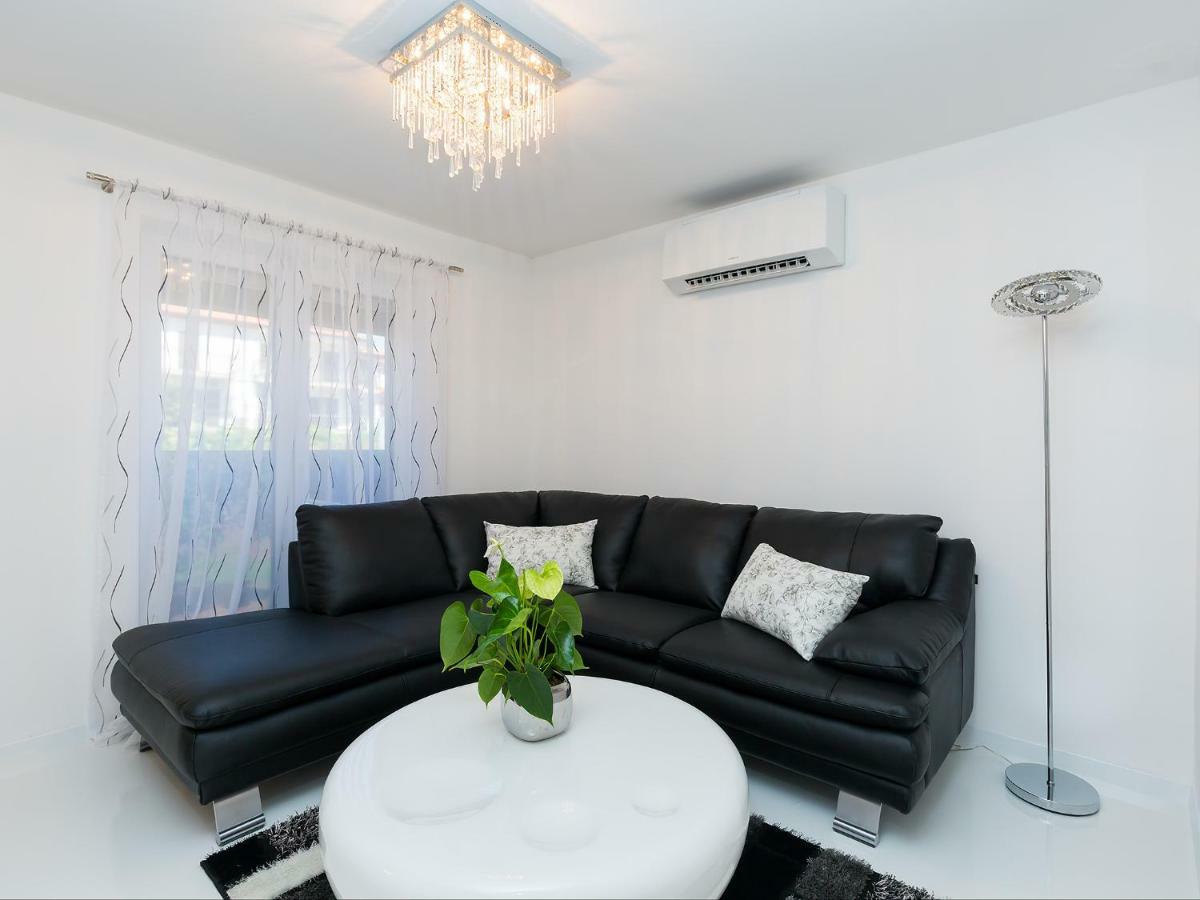 Apartmani Beril Lux Rovinj Eksteriør billede
